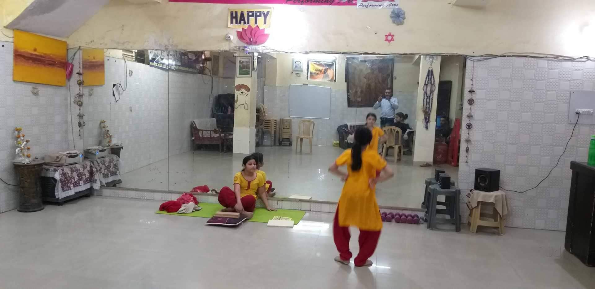 Delhi Queen Dance Studio - ClassDigest.com - Find best preschools ...